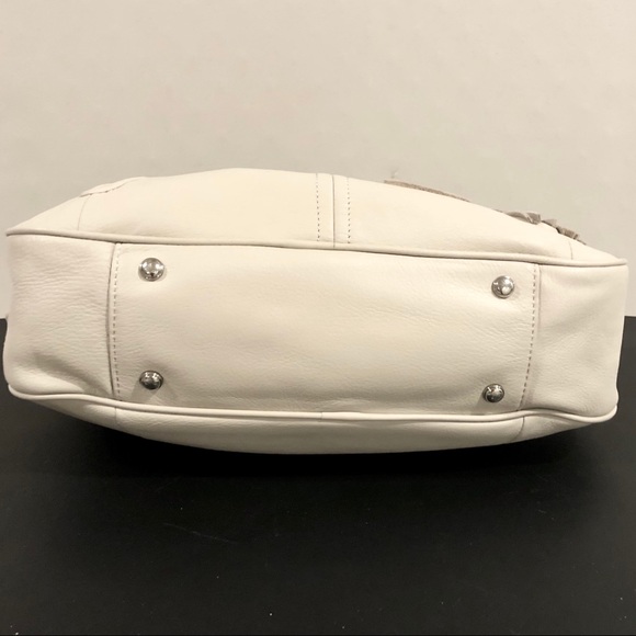 NWOT B. Makowski Ivory Sadie Tassel Shoulder Bag - Picture 5 of 13